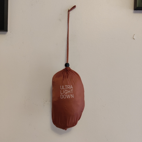 Uniqlo Ultra Light Down Packable Vest- Salmon Pink - Picture 8 of 10